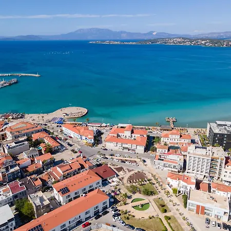 Marge Adult Only 12 3* Cesme
